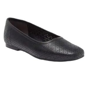 Nordstrom Rack Women’s Black Alba Flats Square Toed Shoes Perforated Design